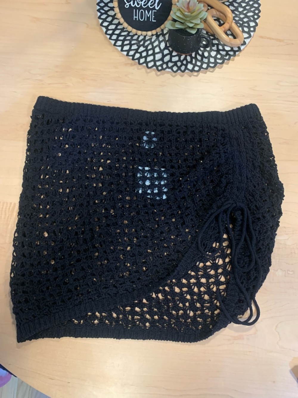 Shade & Shore black crochet swim skirt cover size Large